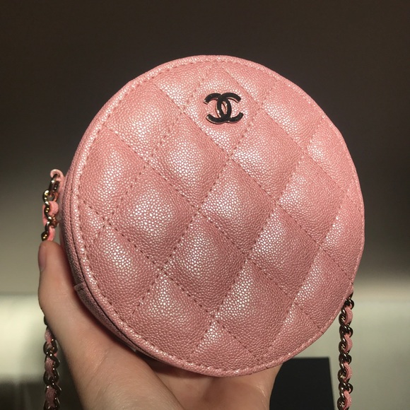 ❌SOLD❌Chanel round clutch on chain - Picture 2 of 5